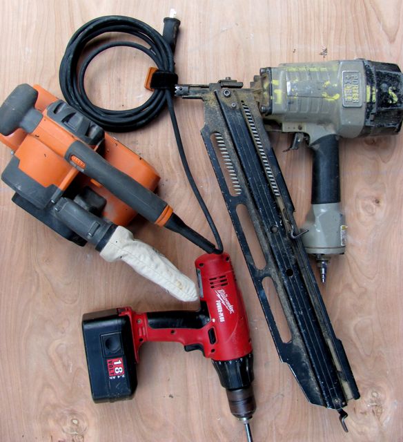 5 Best Places to buy tools